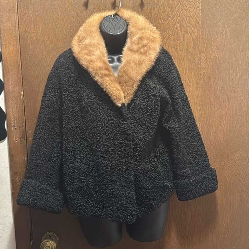 Alberecht Furs . Persian lamb with mink collar. Vintage 1950/1960 jacket